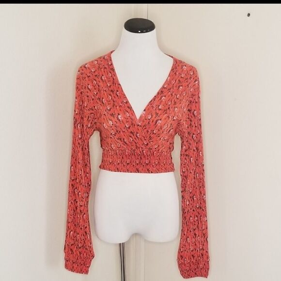 Urban Outfitters Women's Red Dainty Floral Print S - Picture 4 of 10